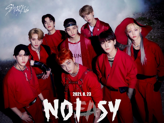 Stray Kids NOEASY Album Group Photo in Red