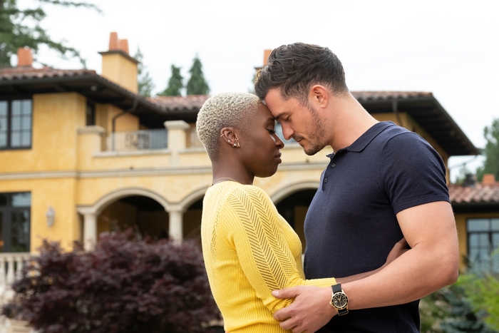 Needle In A Timestack: Cynthia Erivo and Orlando Bloom embrace