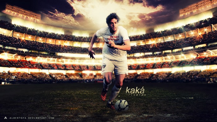 Kaká in São Paulo FC jersey on a stadium pitch