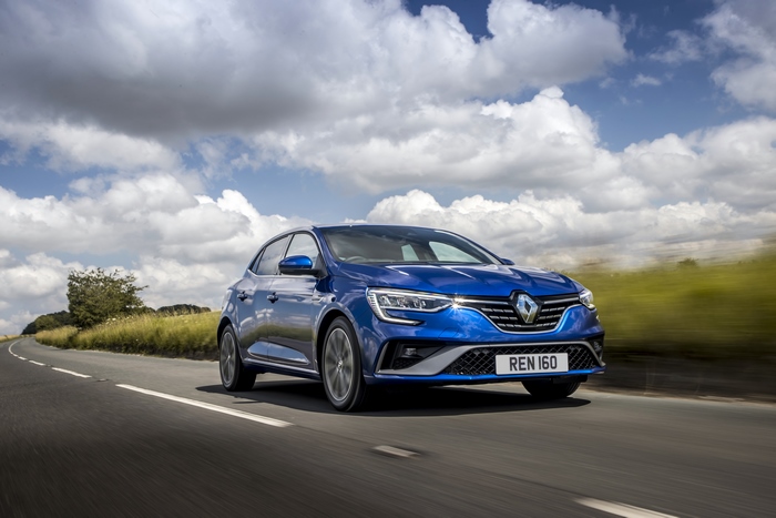 Blue Renault Mégane E-TECH Plug-in Hybrid R.S. Line driving