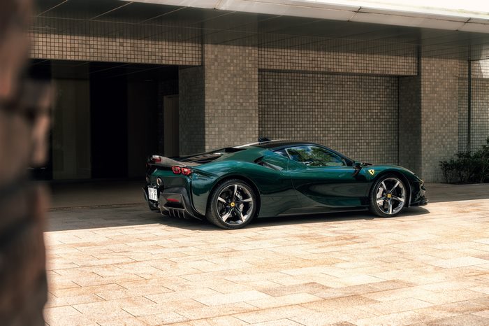 Green Ferrari SF90 Stradale Assetto Fiorano Supercar