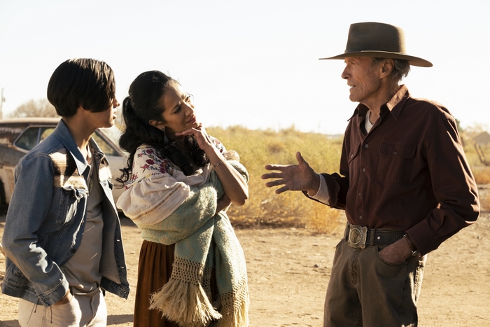 Clint Eastwood with Fernanda Urrejola and Eduardo Minett in Cry Macho