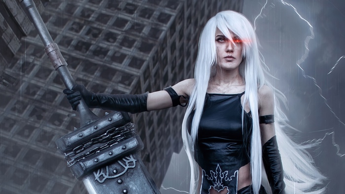 NieR: Automata A2 Cosplay with White Hair and Glowing Eye
