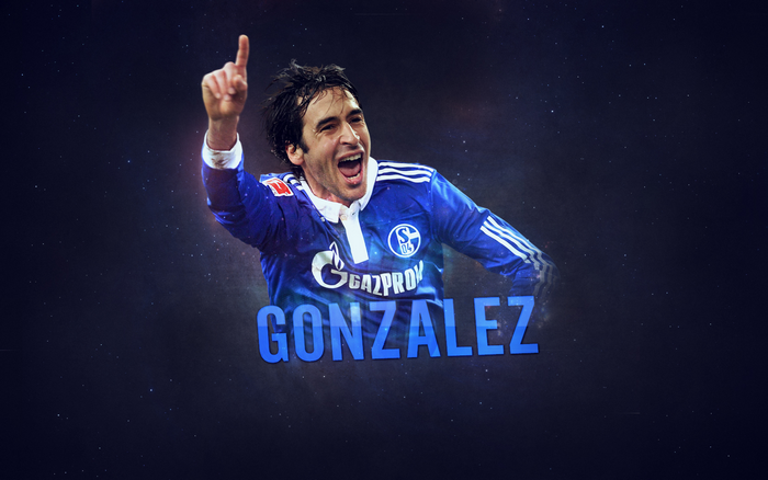 Raúl González Blanco Schalke 04 celebration