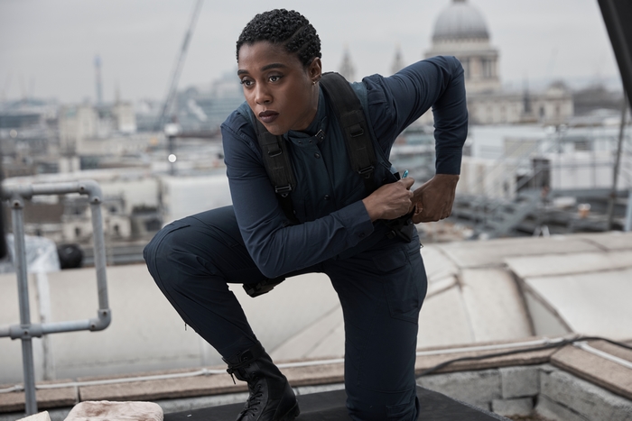 Lashana Lynch in No Time To Die tactical pose