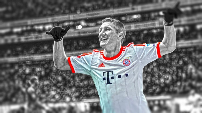 Bastian Schweinsteiger celebrates for FC Bayern Munich
