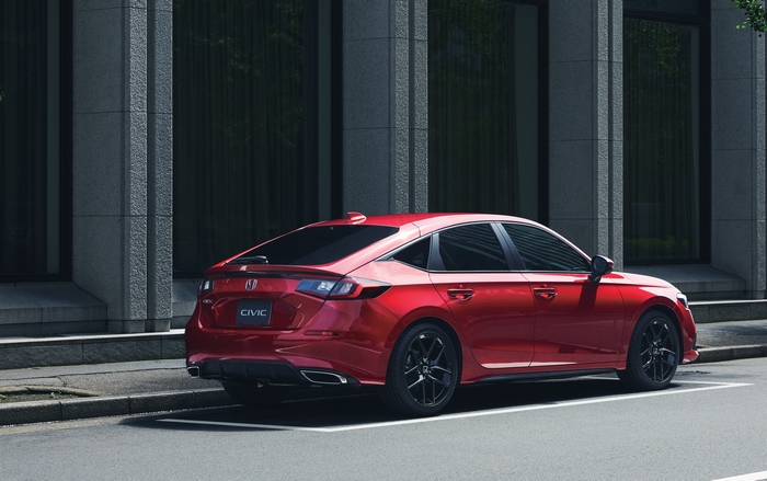 Red Honda Civic Hatchback 4K
