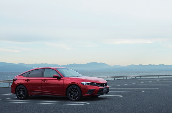 Red Honda Civic Hatchback by the sea 4K