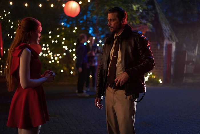 Riverdale: Cheryl Blossom and F. P. Jones at night