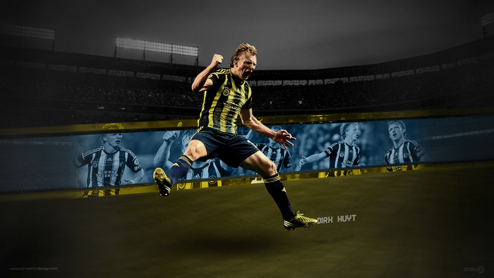 Dirk Kuyt celebrates for Fenerbahçe S.K.