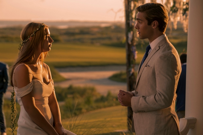 Madelyn Cline and Topper's intense moment in Outer Banks