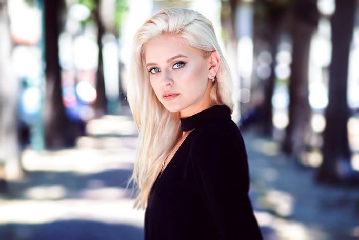 Blonde Model Portrait with Depth of Field