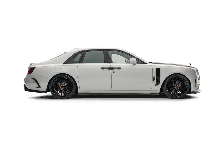White Mansory Rolls-Royce Ghost Luxury Car