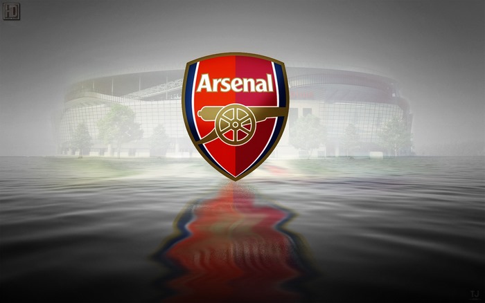 Arsenal F.C. Logo with Water Reflection