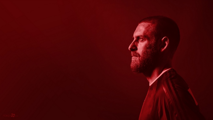 Daniele De Rossi intense red portrait