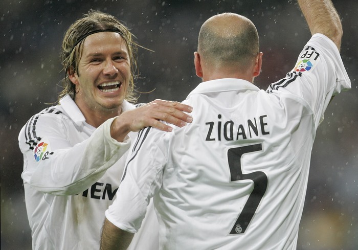David Beckham and Zinedine Zidane celebrating for Real Madrid