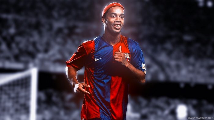 FC Barcelona's Ronaldinho smiles and gives thumbs up