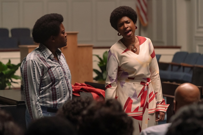 Jennifer Hudson as Aretha Franklin singing in Respect