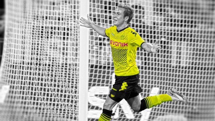 Mario Götze celebrates goal for Borussia Dortmund