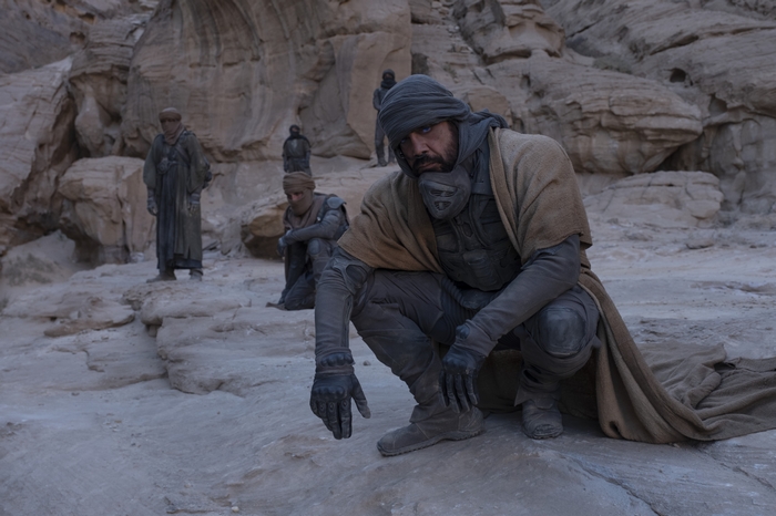 Stilgar (Javier Bardem) with Fremen in Dune (2021)