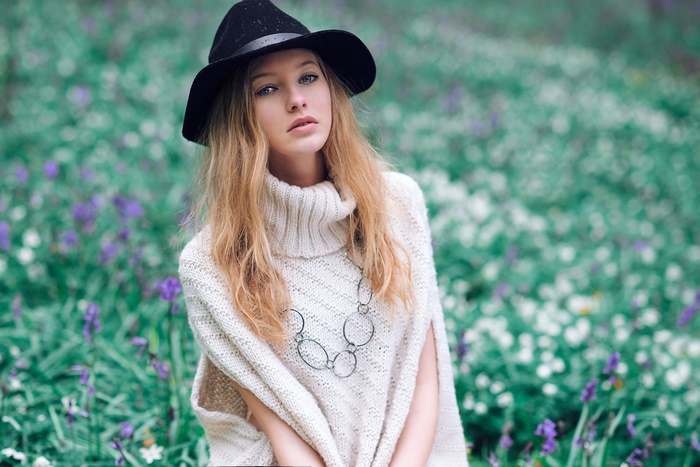 Blonde Model in Cozy Knitwear and Hat 4K