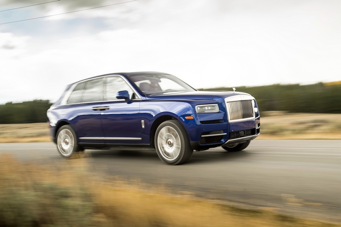 Blue Rolls-Royce Cullinan Luxury SUV in Motion 4K