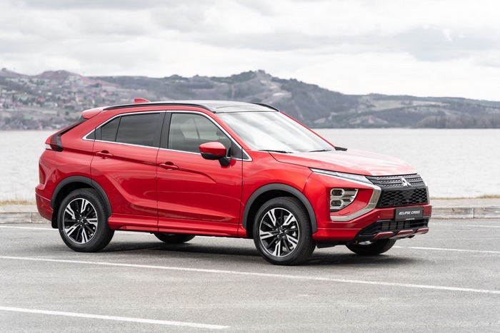 Red Mitsubishi Eclipse Cross SUV 4K