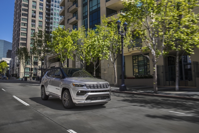 Silver 2022 Jeep Compass High Altitude SUV on city street