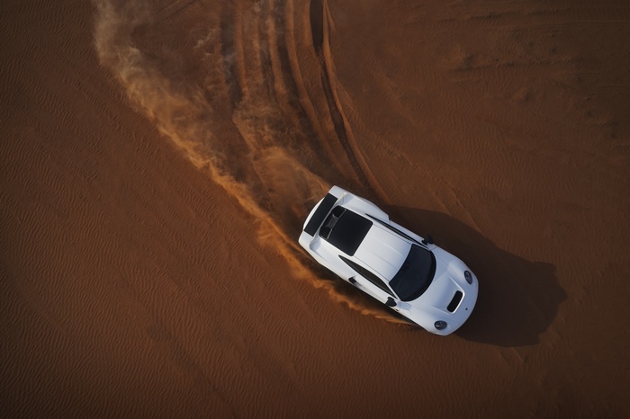 Marc Philipp Gemballa Marsien kicking up sand dunes