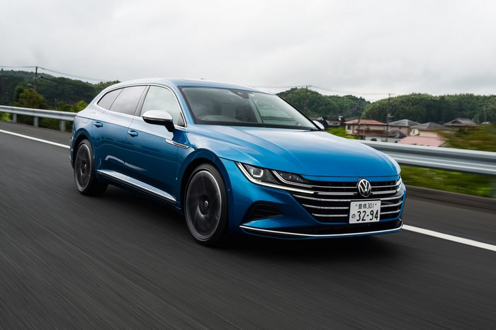 Blue 2021 Volkswagen Arteon Shooting Brake Elegance on road