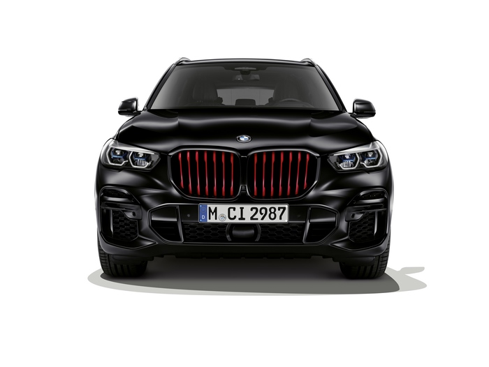 Black BMW X5 M50i "Edition Black Vermilion" SUV