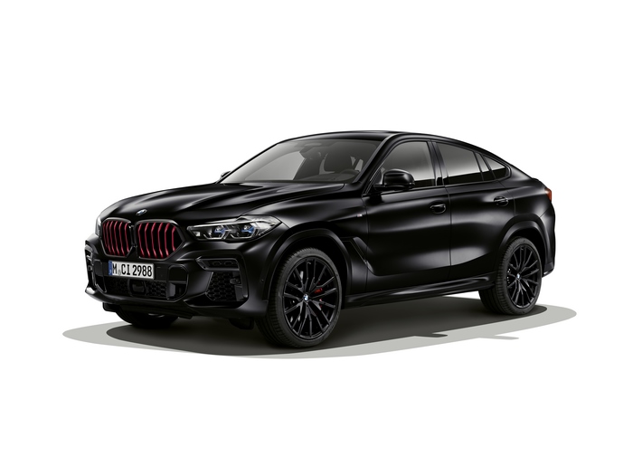 Black BMW X6 M50i "Edition Black Vermilion"