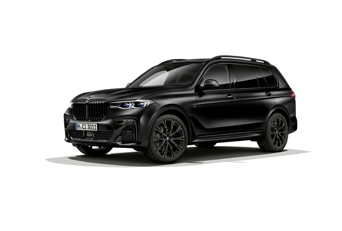 Black BMW X7 M50i Frozen Black Edition SUV