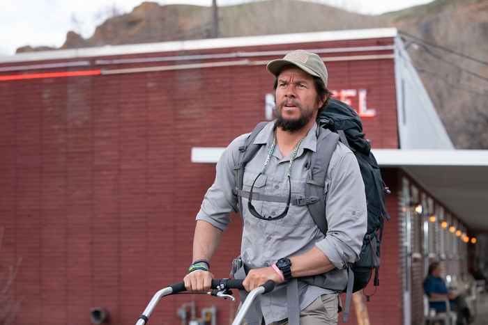 Mark Wahlberg in Joe Bell with a backpack