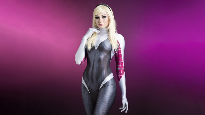 Spider-Gwen Cosplay Blonde