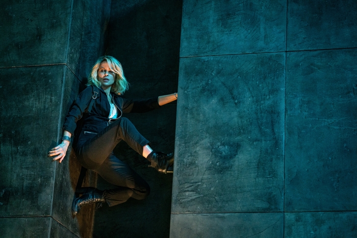 Kate Beckinsale in Jolt HD