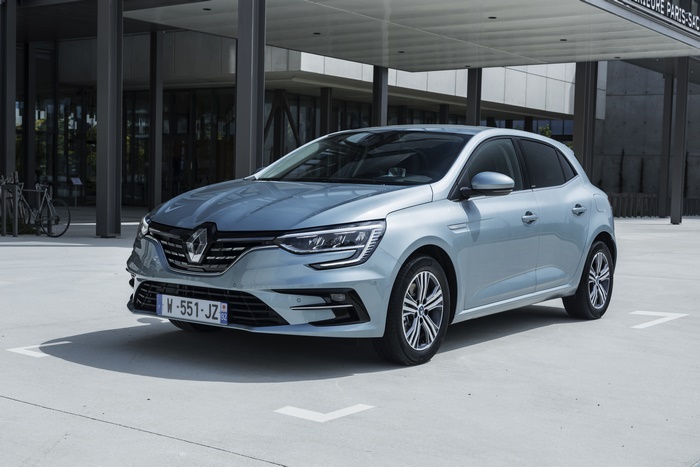 2021 Renault Mégane E-TECH Plug-in Hybrid electric car