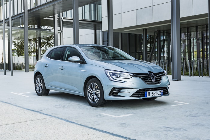 2021 Renault Mégane E-TECH Plug-in Hybrid electric car