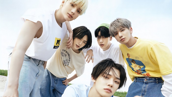 TXT Kpop Members from The Chaos Chapter in