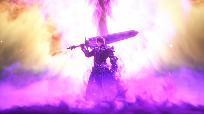 Warrior with a large sword in Final Fantasy XIV