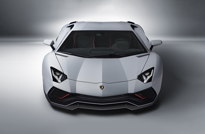 2021 Lamborghini Aventador LP 780-4 Ultimae