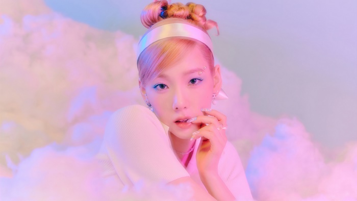 taeyeon weekend pc