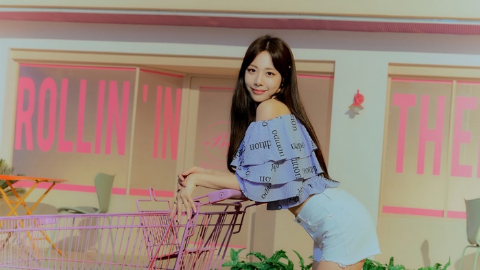 Eunji from Brave Girls in 4K