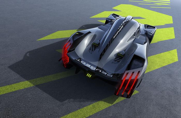 Peugeot 9X8 Hypercar on track