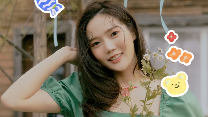 Hyojung from Oh My Girl in 4K