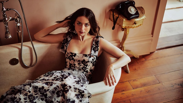 Ana de Armas in a bathtub