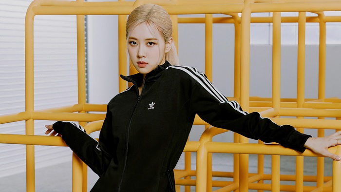 Rosé from BLACKPINK wearing Adidas tracksuit 4K