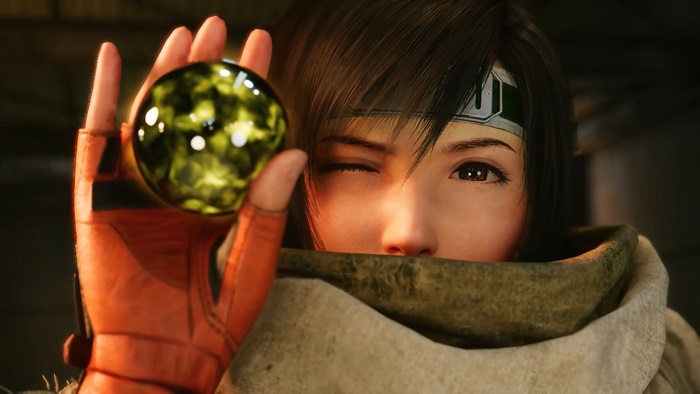 Yuffie Kisaragi from Final Fantasy VII Remake Intergrade holding a Materia