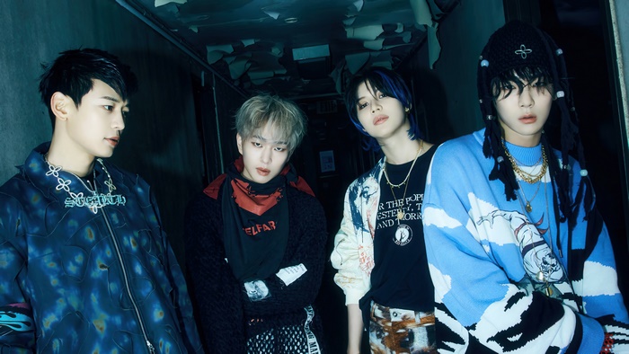 SHINee Group Portrait from Dont Call Me Era