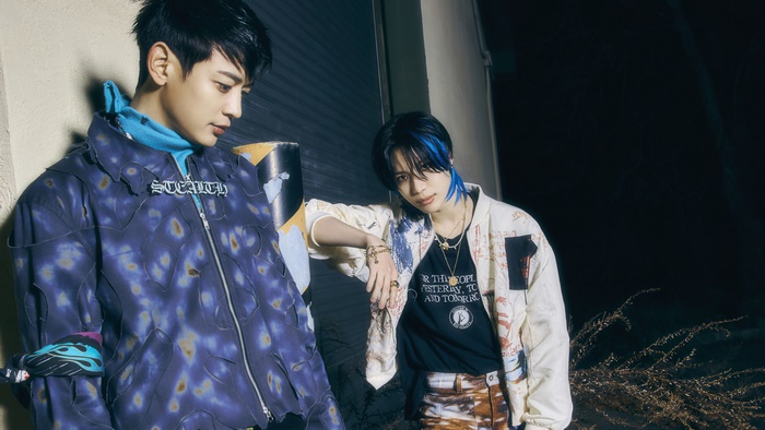Minho and Taemin from Shinee's Don't Call Me 4K